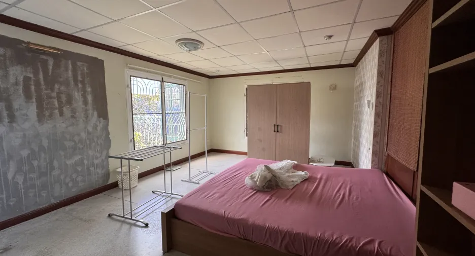 For sale 7 bedrooms house in Mueang Phuket, Phuket
