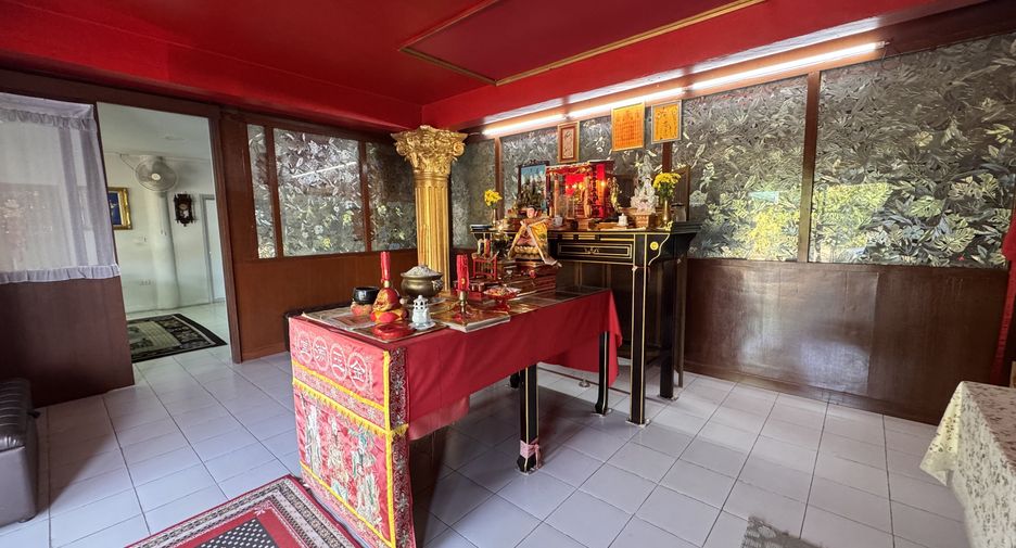 For sale 7 bedrooms house in Mueang Phuket, Phuket