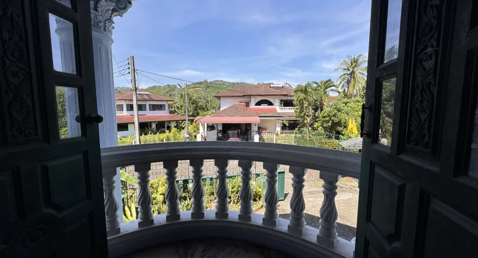 For sale 7 bedrooms house in Mueang Phuket, Phuket