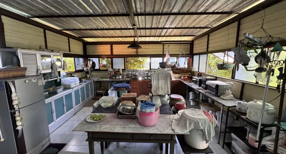 For sale 7 bedrooms house in Mueang Phuket, Phuket