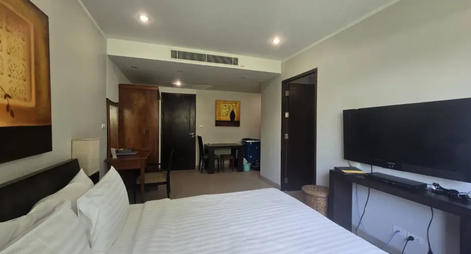 For sale and for rent 2 bedrooms condo in Mueang Phuket, Phuket