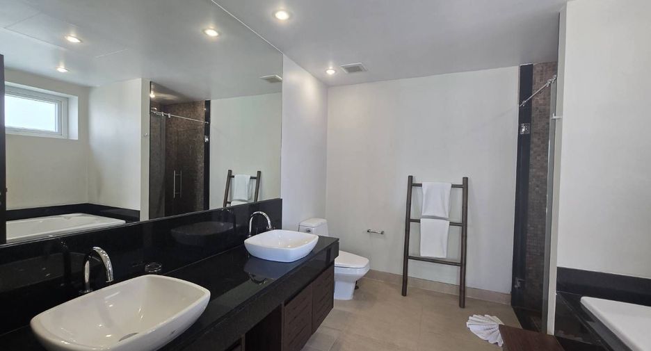For sale and for rent 2 bedrooms condo in Mueang Phuket, Phuket