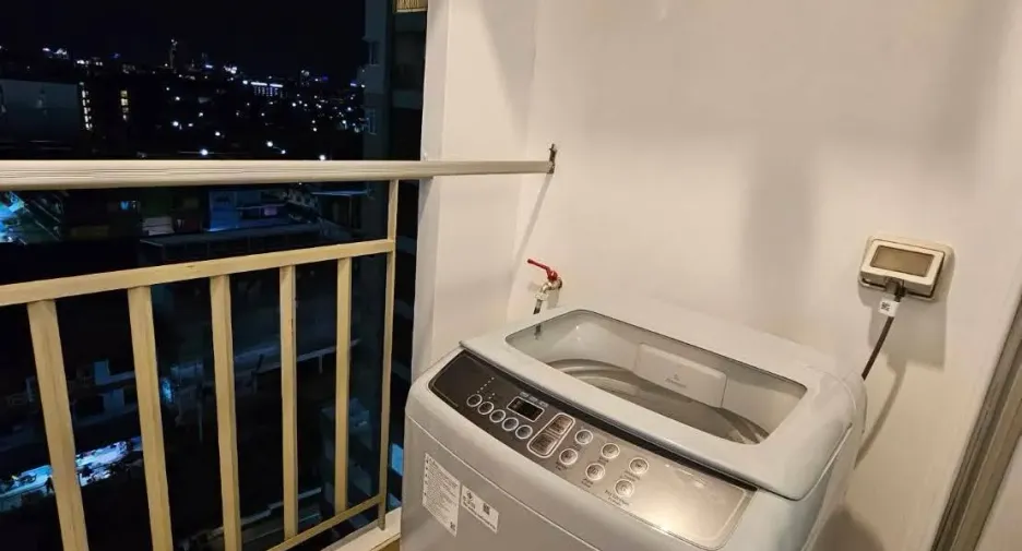 For sale studio condo in Bang Lamung, Chonburi