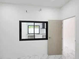 出售 2 卧室 联排别墅 在 Phuket Town, 普吉