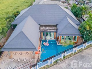 À louer 4 chambres villa à Bang Lamung, Chonburi