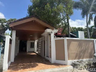 Villa en alquiler de 4 habitaciones en Bang Lamung, Chonburi
