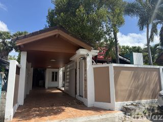 For rent 4 bedrooms villa in Bang Lamung, Chonburi