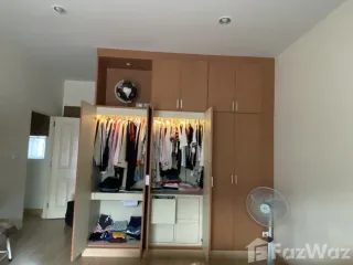 Аренда 3 спальни таунхаус в Mueang Nonthaburi, Нонтабури