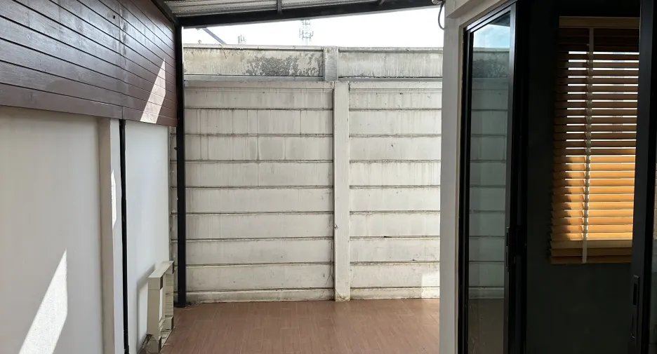 For sale 3 bedrooms townhouse in Sai Mai, Bangkok