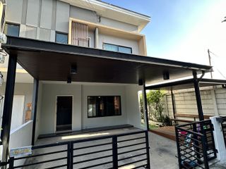 For sale 3 bedrooms townhouse in Sai Mai, Bangkok