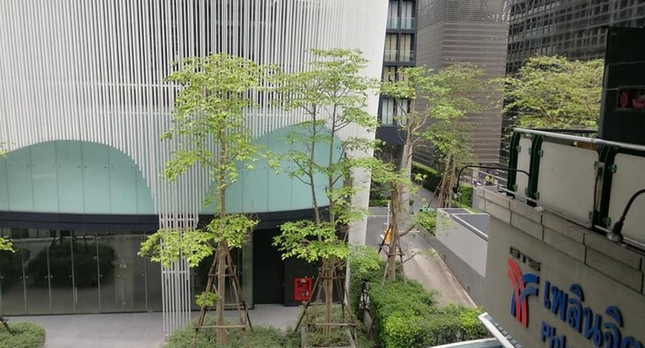 For sale 1 bed condo in Pathum Wan, Bangkok