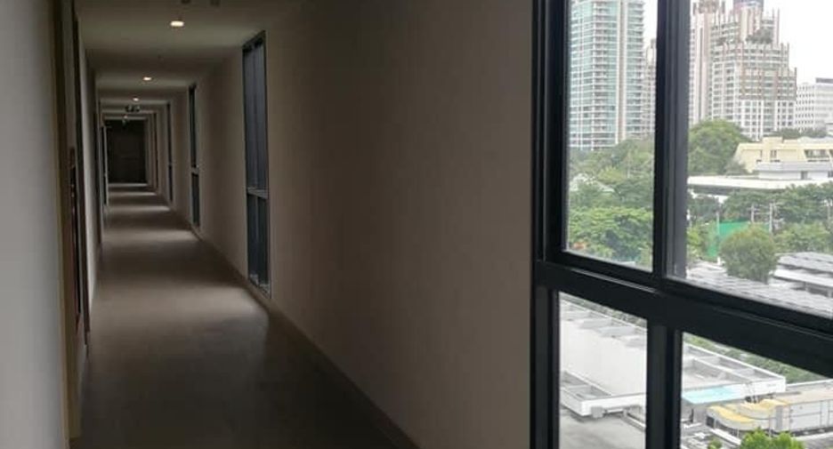For sale 1 bed condo in Pathum Wan, Bangkok