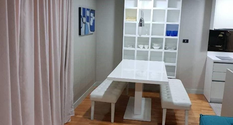ขาย 2 ห้องนอน คอนโด ใน สาทร, กรุงเทพฯ