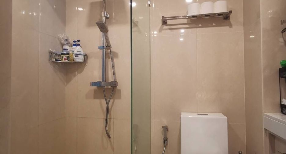 Продажа 1 кровать кондо в Банг Ламунг, Чонбури
