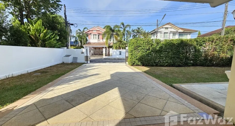 For rent 3 bedrooms house in Mueang Phuket, Phuket