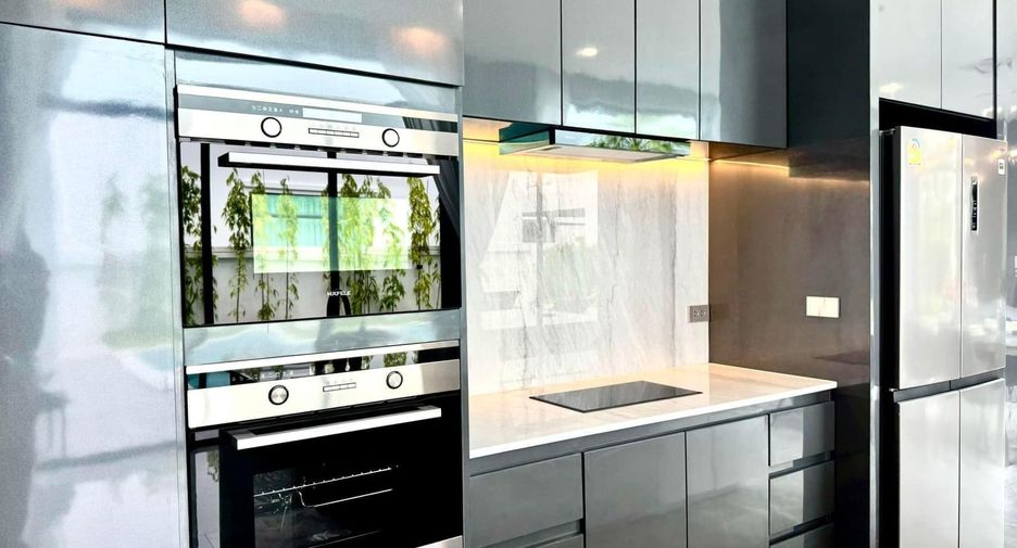 Villa en venta de 4 habitaciones en Bang Lamung, Chonburi