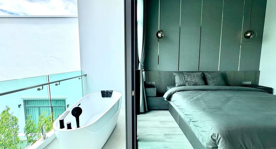 Villa en venta de 4 habitaciones en Bang Lamung, Chonburi