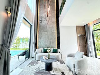 Villa en venta de 4 habitaciones en Bang Lamung, Chonburi