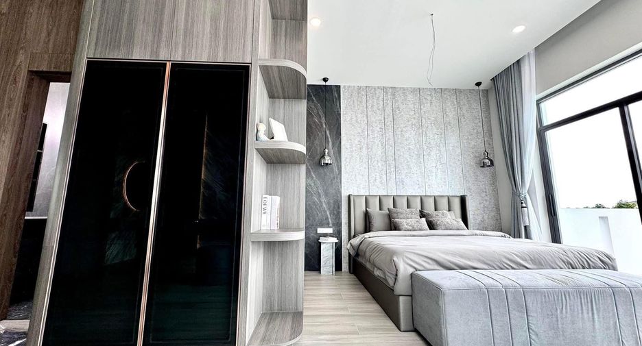 Villa en venta de 4 habitaciones en Bang Lamung, Chonburi