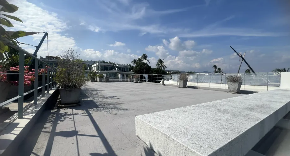 For sale 2 ベッドルーム condo in Mueang Phuket, Phuket