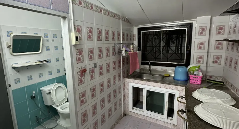 Casa adosada en alquiler de 2 habitaciones en Bang Bua Thong, Nonthaburi