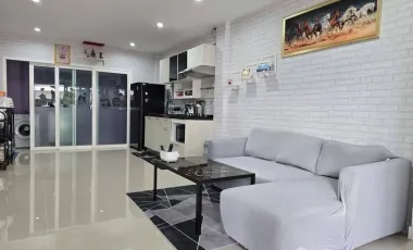 For rent 3 bedrooms townhouse in Thalang, Phuket