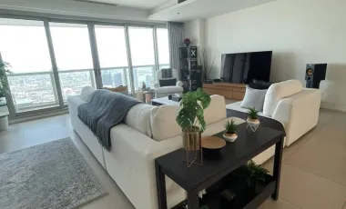 For sale 3 bedrooms condo in Sathon, Bangkok