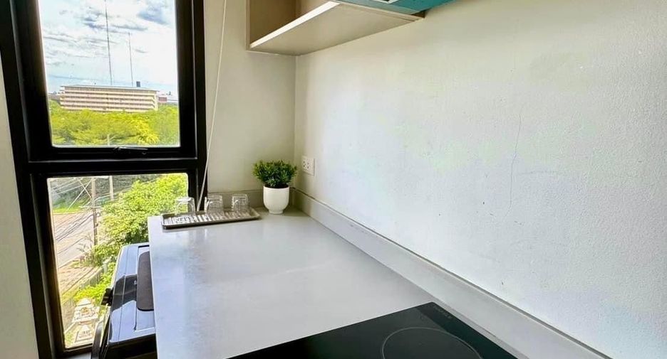 For sale and for rent 2 bedrooms condo in Bang Na, Bangkok