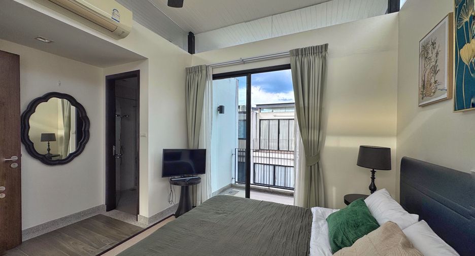 For rent 3 bedrooms townhouse in Thalang, Phuket