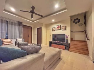 For rent 3 bedrooms townhouse in Thalang, Phuket