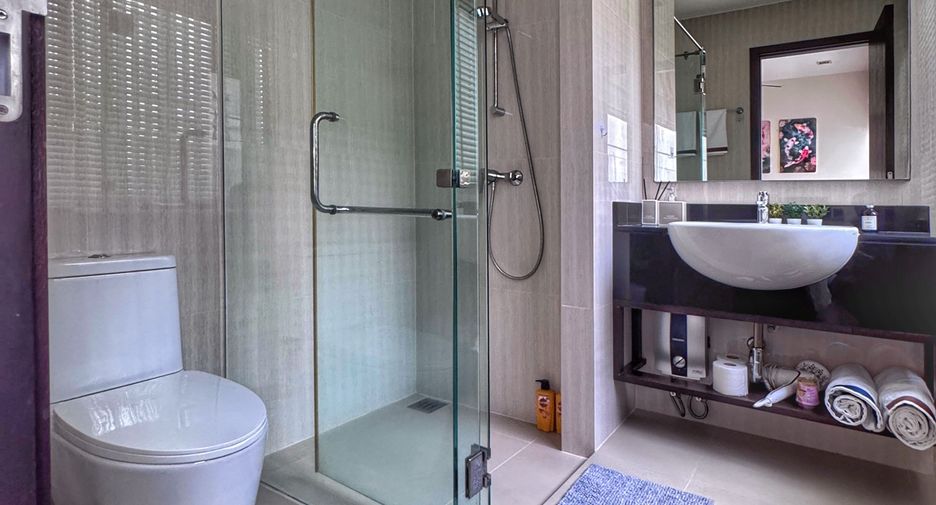 For rent 3 bedrooms townhouse in Thalang, Phuket