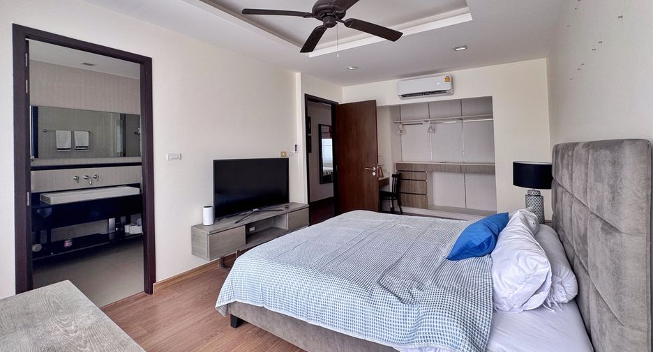 For rent 3 bedrooms townhouse in Thalang, Phuket