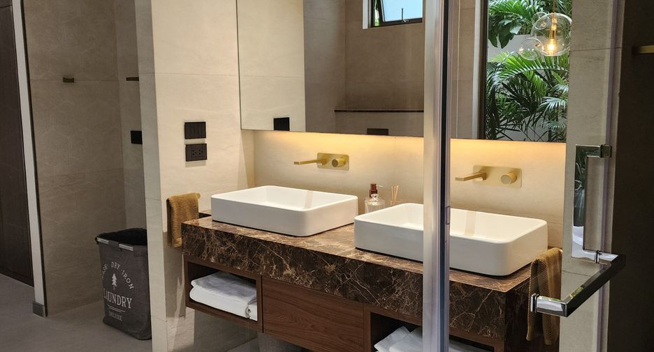For rent 3 bedrooms villa in Thalang, Phuket