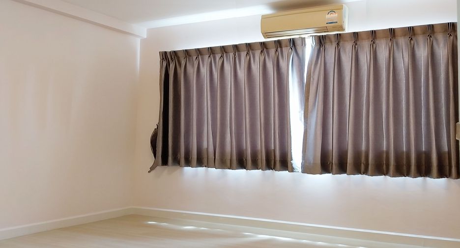 Продажа 3 спальни таунхаус в Bang Phli, Самутпракан