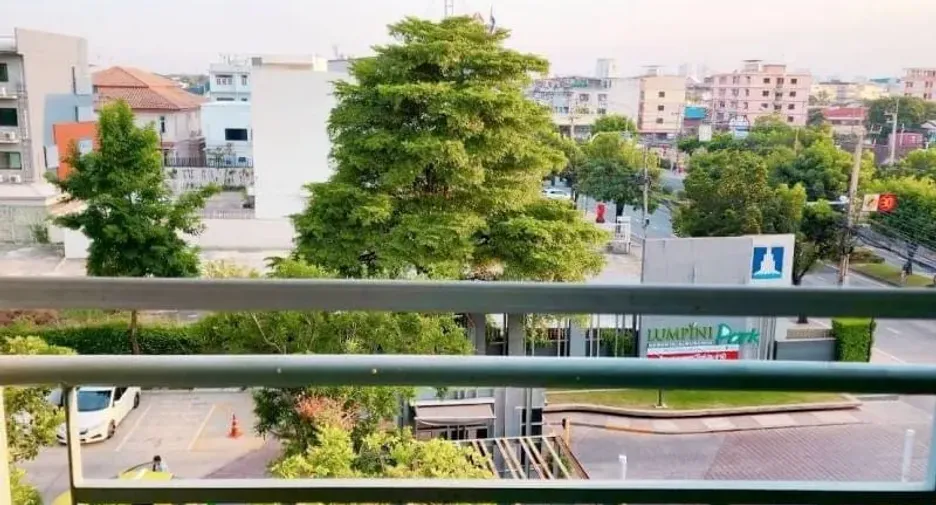 For sale 1 bed condo in Bueng Kum, Bangkok