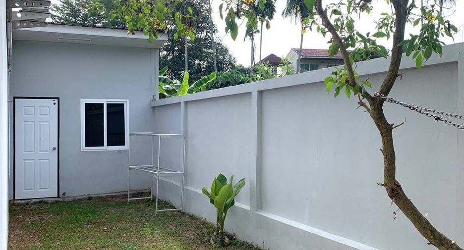 For rent 2 bedrooms townhouse in Thalang, Phuket