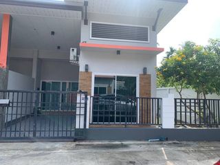 For Rent 2 Bedroom Townhouse In Thalang, Phuket