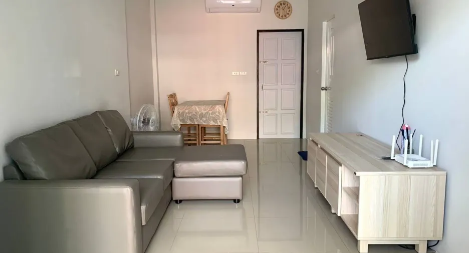 For rent 2 bedrooms townhouse in Thalang, Phuket