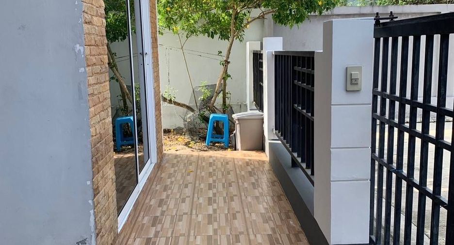For rent 2 bedrooms townhouse in Thalang, Phuket