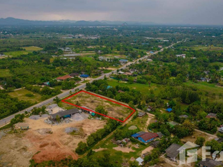 Grundstück zum Kauf in Pran Buri, Prachuap Khiri Khan