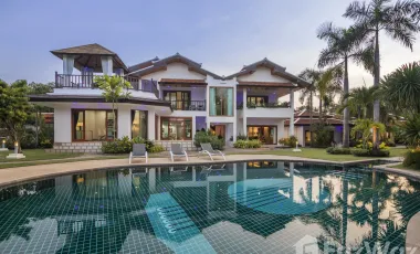 For sale 9 bedrooms house in Sattahip, Chonburi