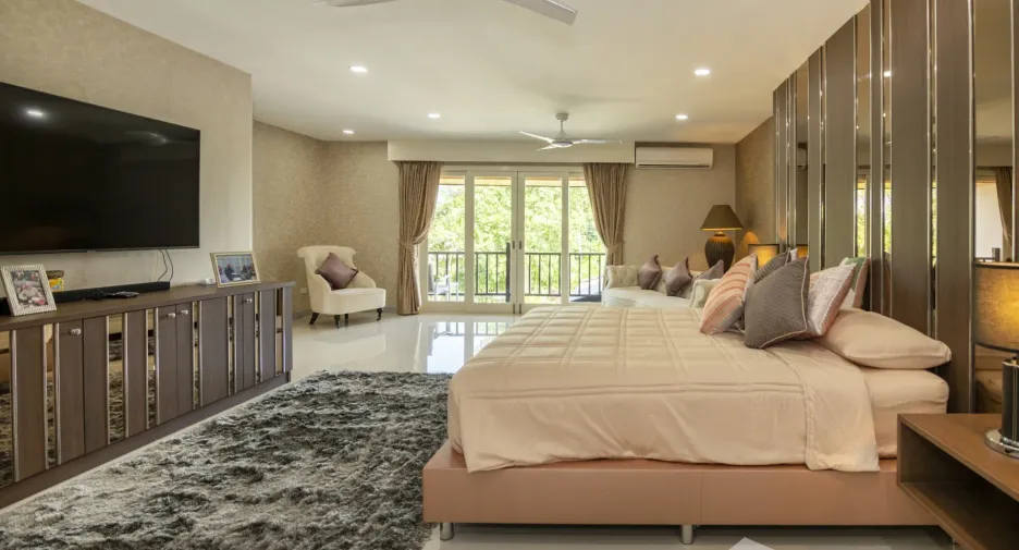 Haus zum Kauf mit 9 Zimmer in Sattahip, Chonburi