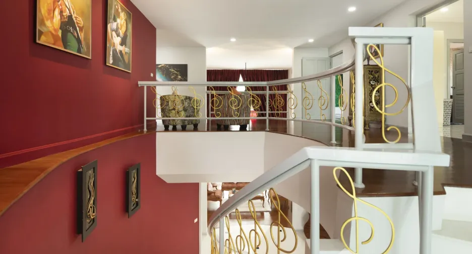 Haus zum Kauf mit 9 Zimmer in Sattahip, Chonburi
