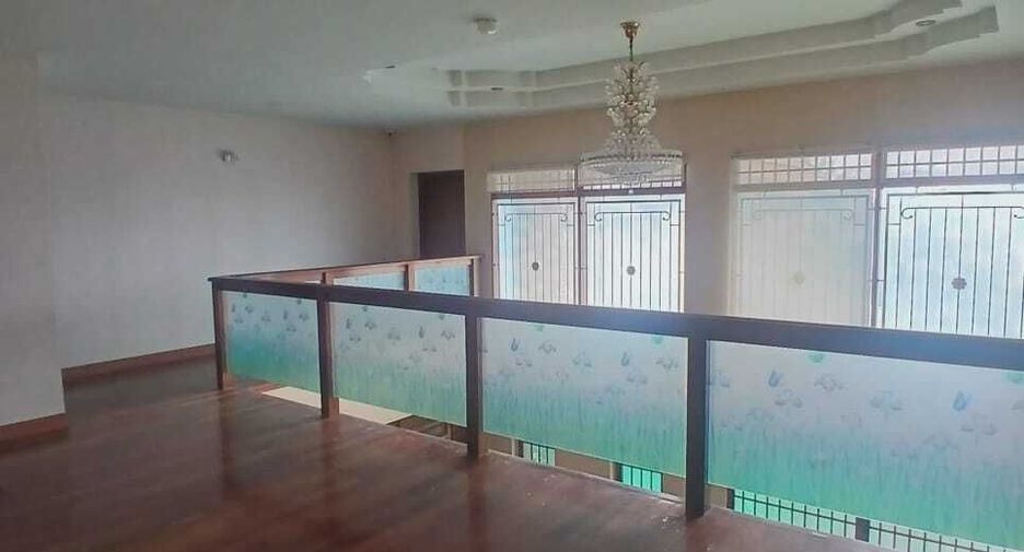 Villa en venta de 9 habitaciones en Mueang Phuket, Phuket