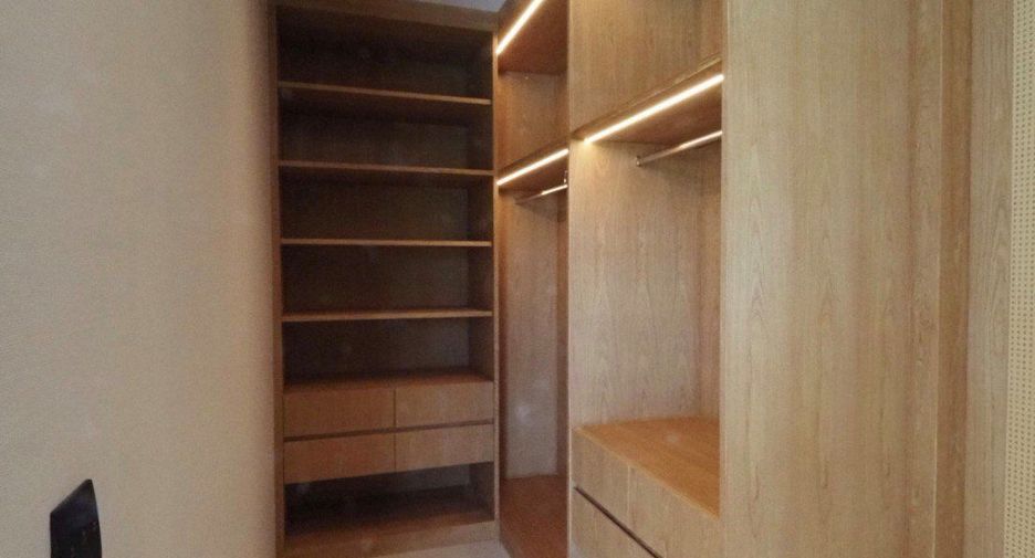 Villa en venta de 5 habitaciones en Bang Lamung, Chonburi