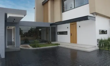 Villa en venta de 5 habitaciones en Bang Lamung, Chonburi