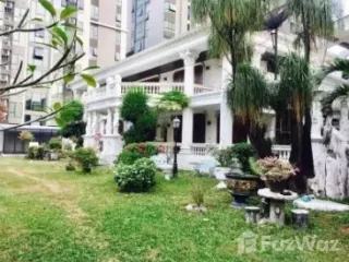For sale and for rent 10 bedrooms house in Phaya Thai, Bangkok