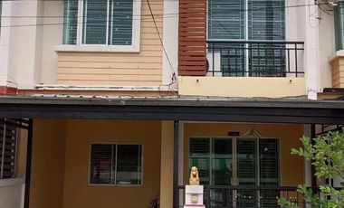 For sale 3 bedrooms townhouse in Lat Krabang, Bangkok