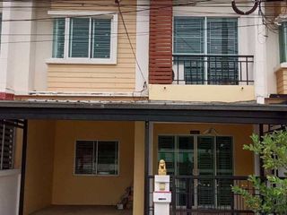 For sale 3 bedrooms townhouse in Lat Krabang, Bangkok