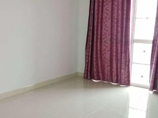 For sale 3 bedrooms townhouse in Lat Krabang, Bangkok